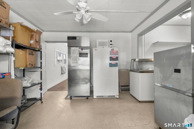 Building Photo - 712 Madison Ave