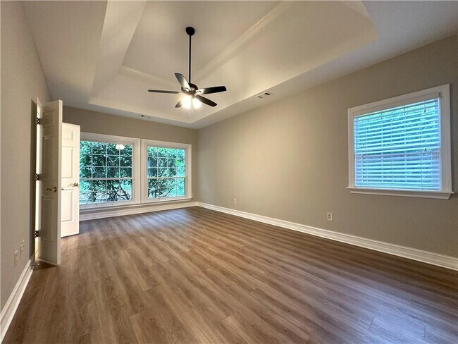 Building Photo - 1015 Allenbrook Ln