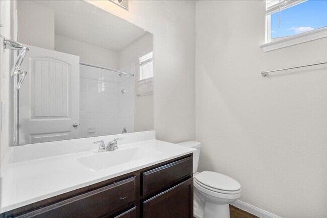 Building Photo - 1033 Ferryman Dr