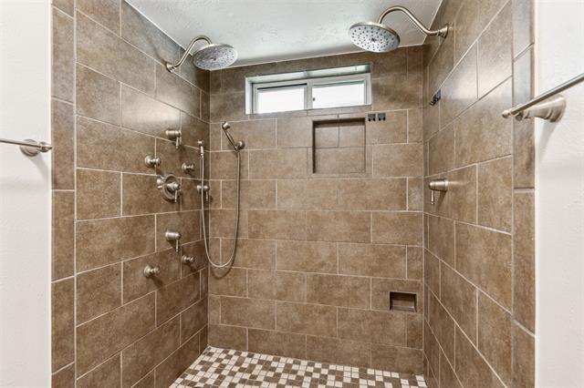 Building Photo - 1616 Tampico Dr