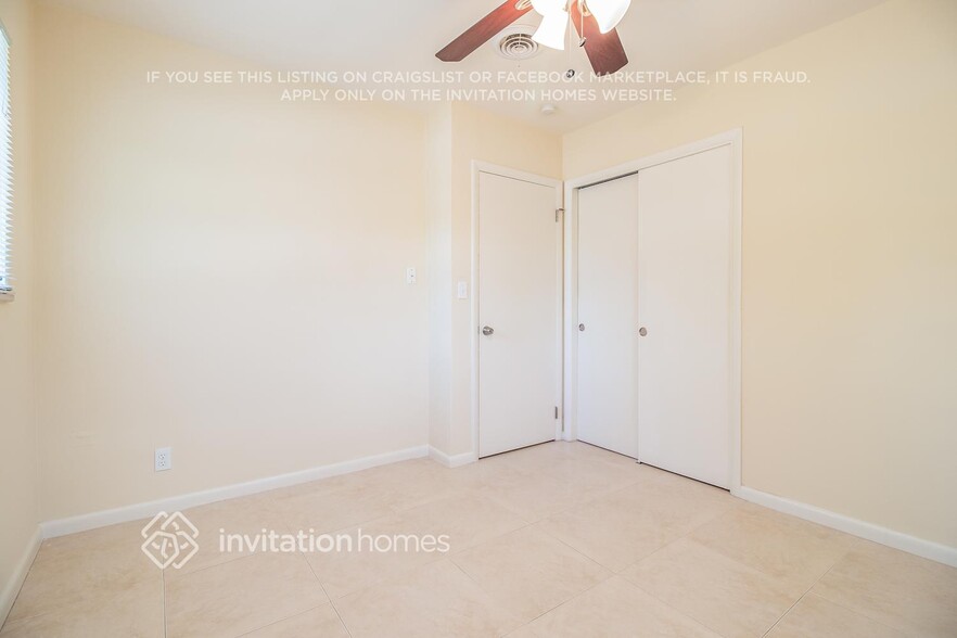 Building Photo - 610 Zinnia Dr