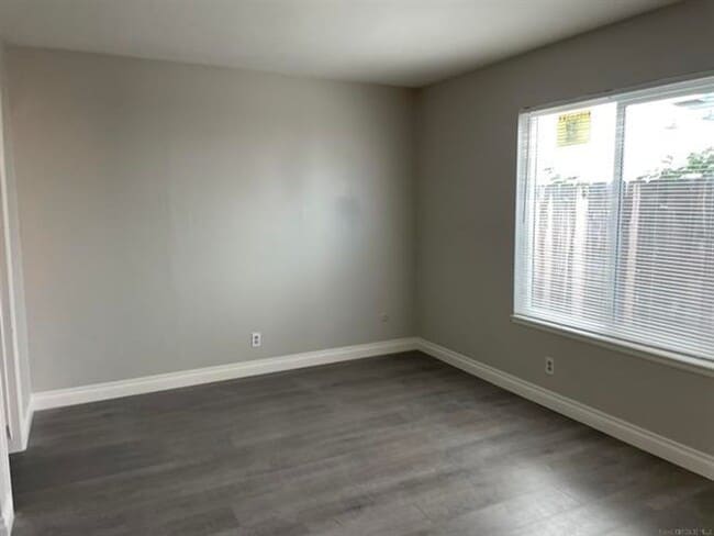 Building Photo - 8631 Menkar Rd