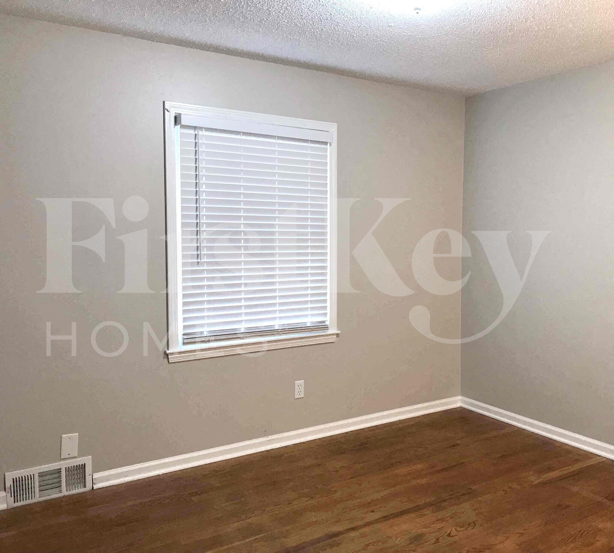 Building Photo - 8802 W 95th Terrace