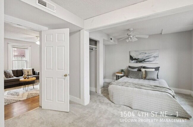 Building Photo - 1504 4th St NE