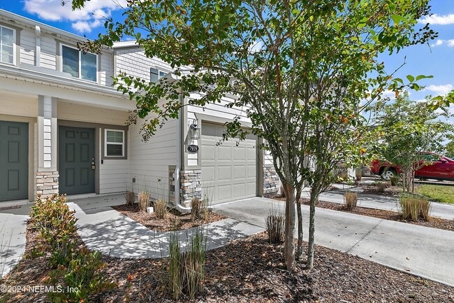 Primary Photo - 7919 Merchants Way