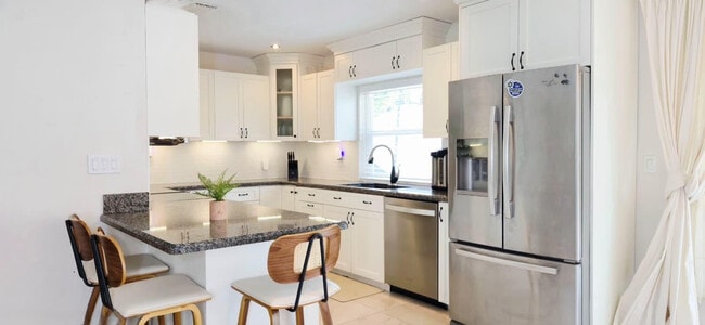 Building Photo - 10253 SW 50th St