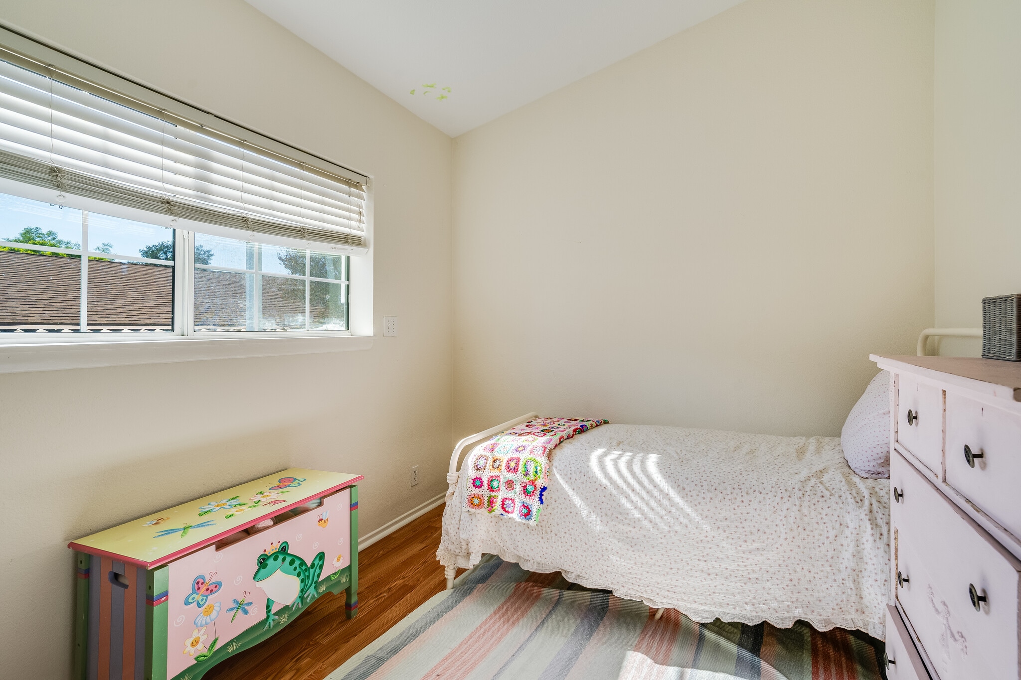 Building Photo - 1169 Aztec