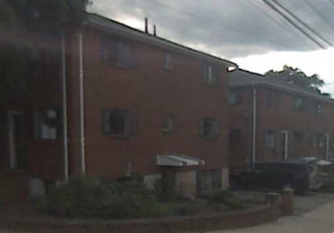 Primary Photo - 1060 Belmont St