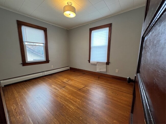 Building Photo - 50 Crocker Ave