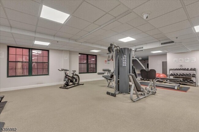 Building Photo - 7 Prospect St