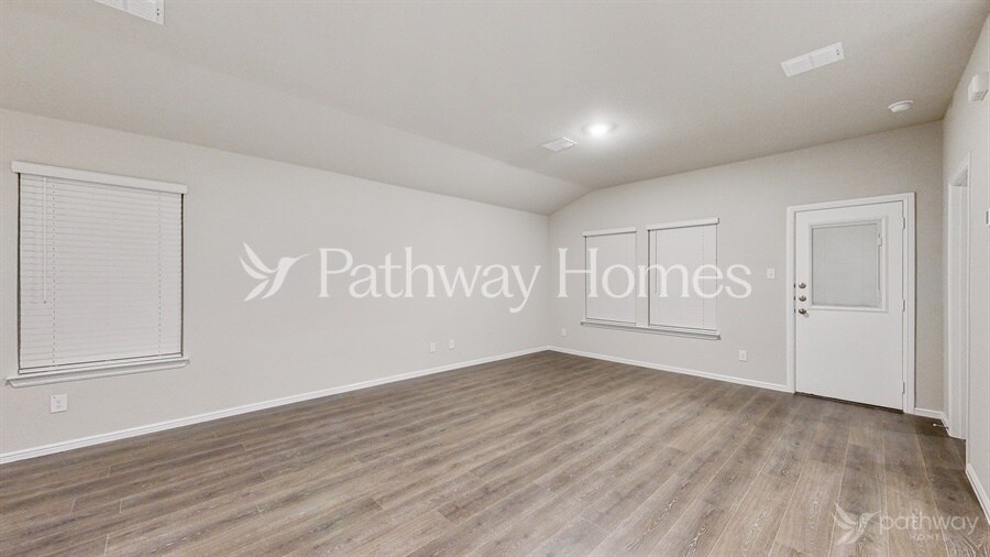 Building Photo - 1601 Gatesville Ct