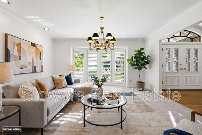 Building Photo - 618 Banister Ln