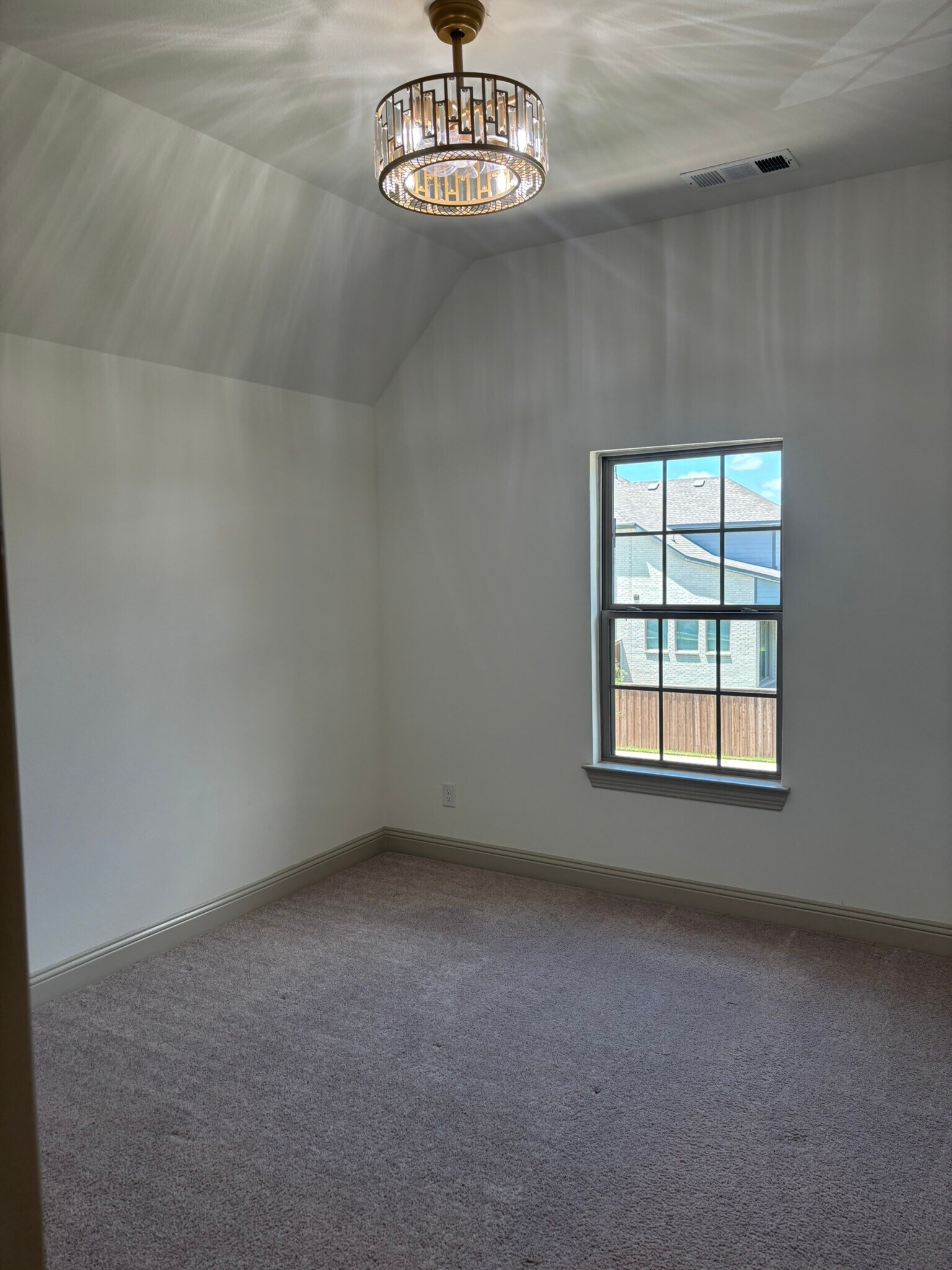 Building Photo - 1702 Trellis Dr