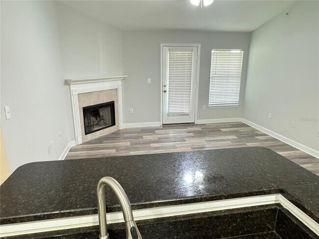 Building Photo - 18421 Bridle Club Dr