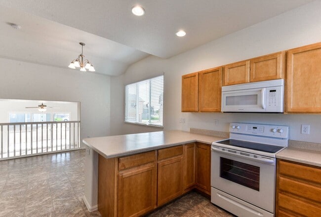 Building Photo - 476 Havenbrook Dr