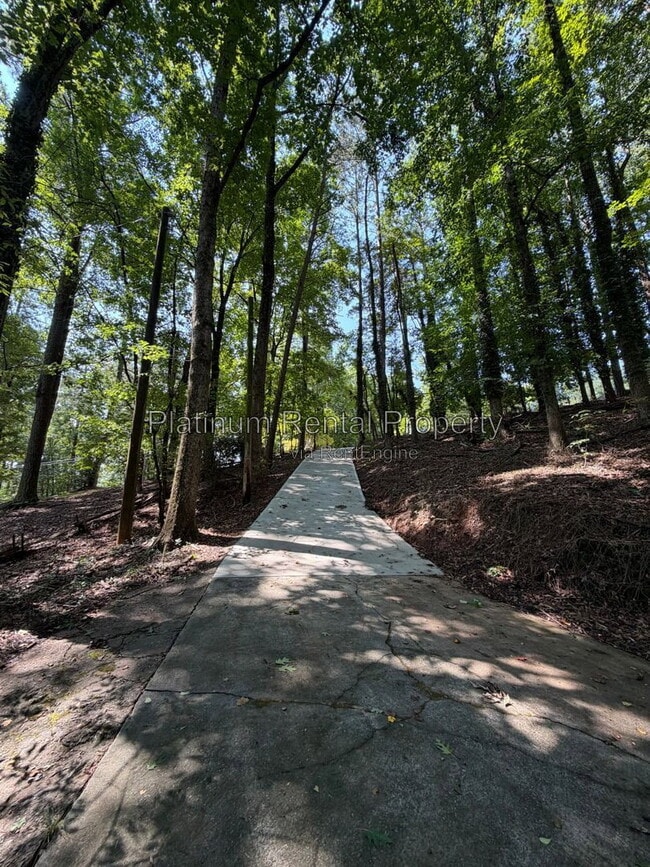 Building Photo - 5905 Truman Mountain Rd