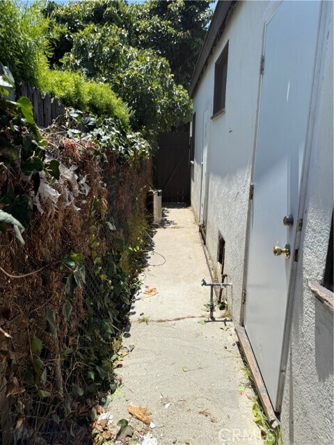 Building Photo - 4611 W 152nd St