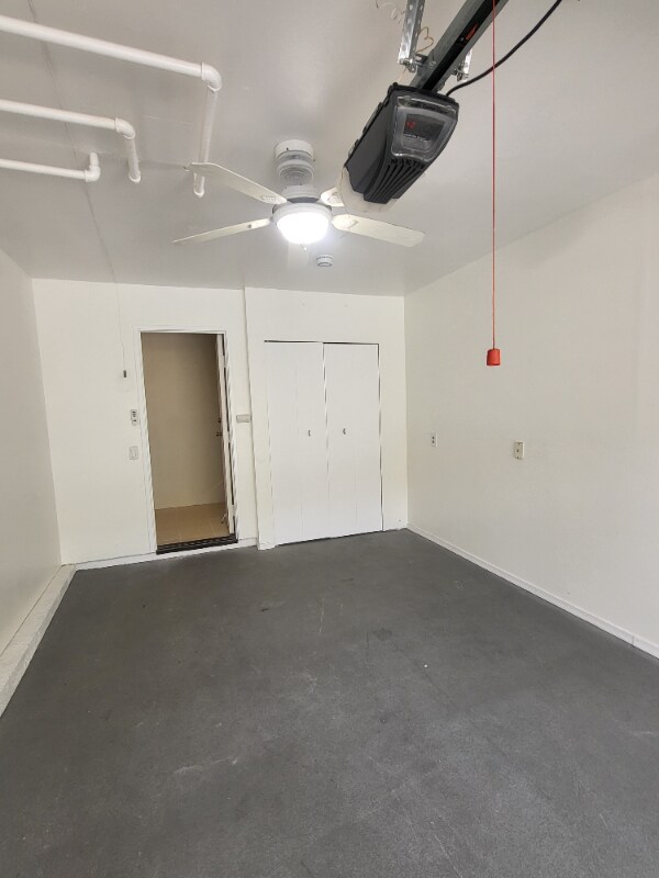 Building Photo - 25244 Birch Grove Ln