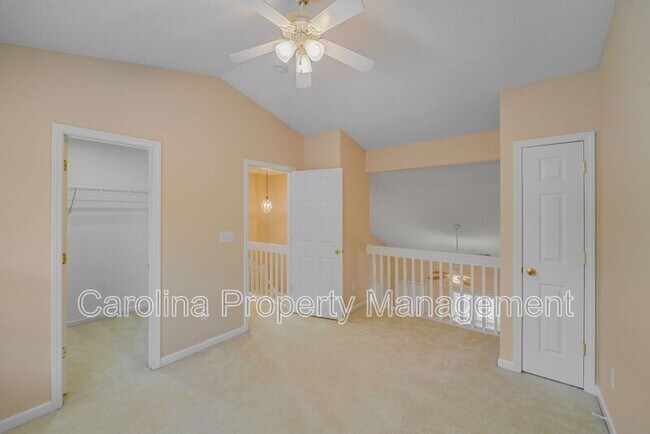 Building Photo - 15021 Deshler Ct