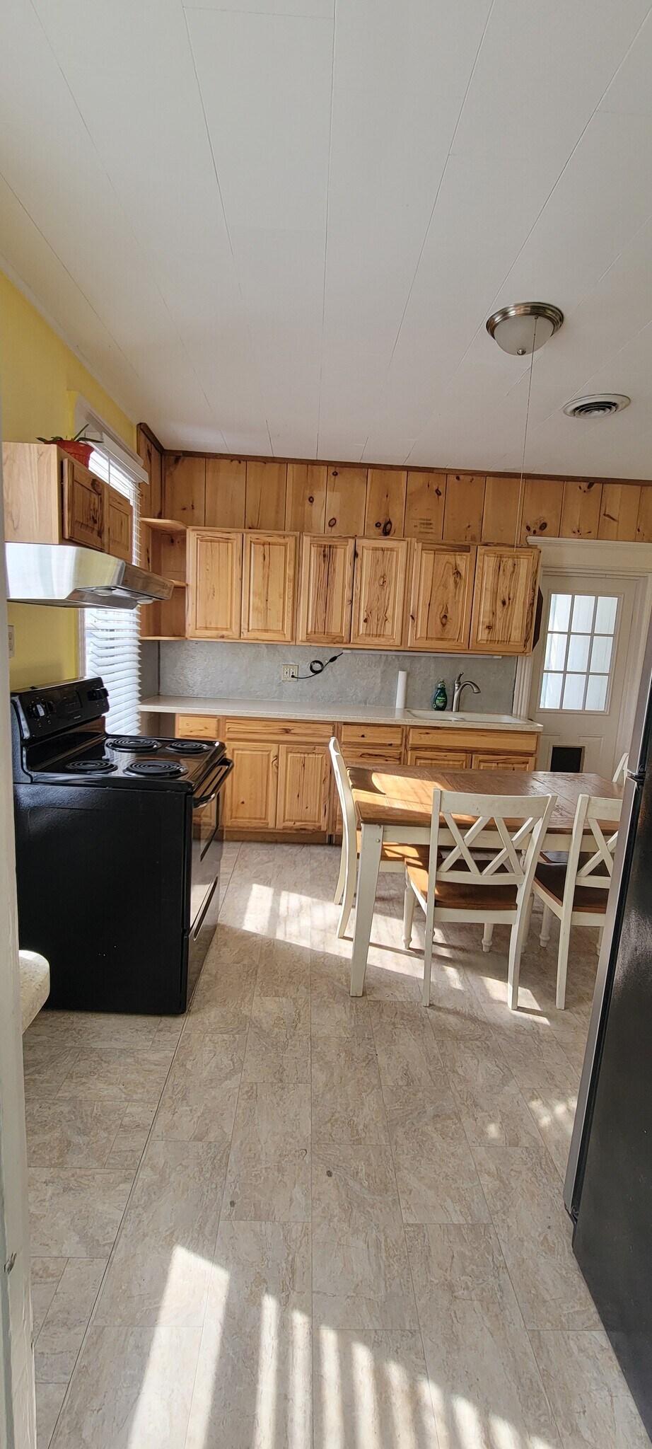 Building Photo - 23 Lexington Ave