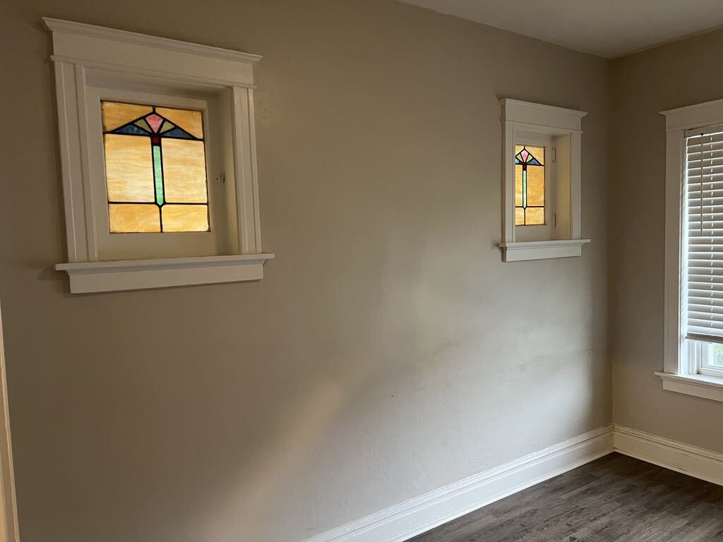 Building Photo - 4913 Devonshire Ave