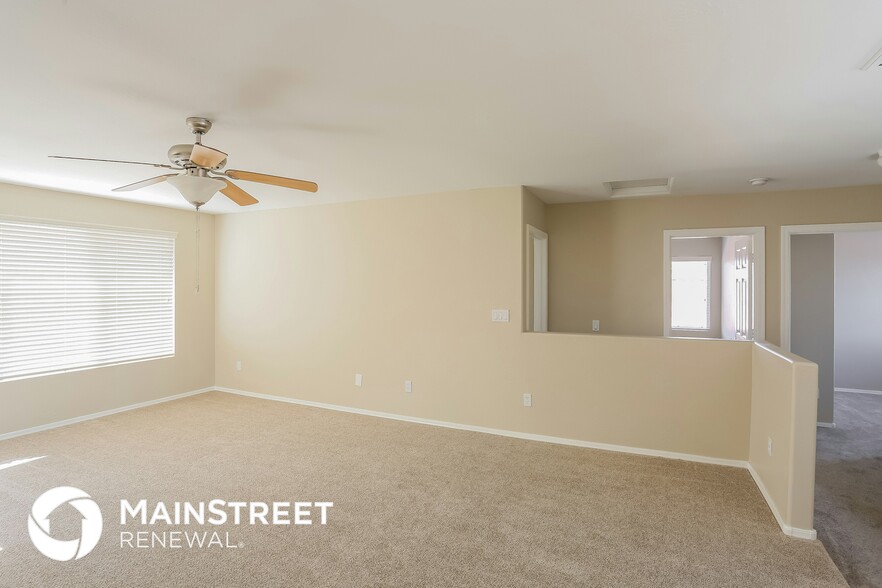 Building Photo - 22843 W Mesquite Dr