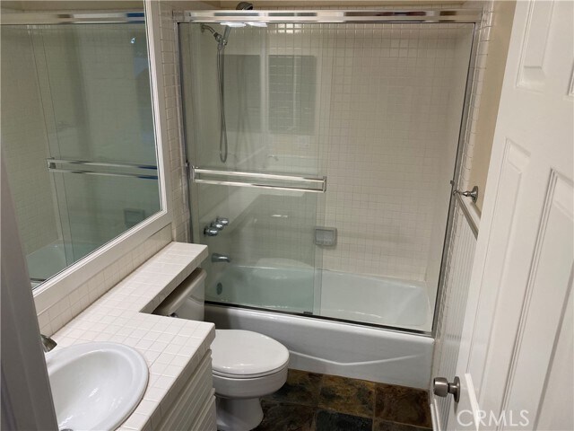 Building Photo - 51 Baycrest Ct