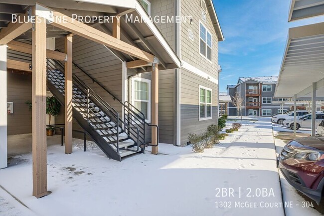 Building Photo - 1302 Mcgee Ct NE