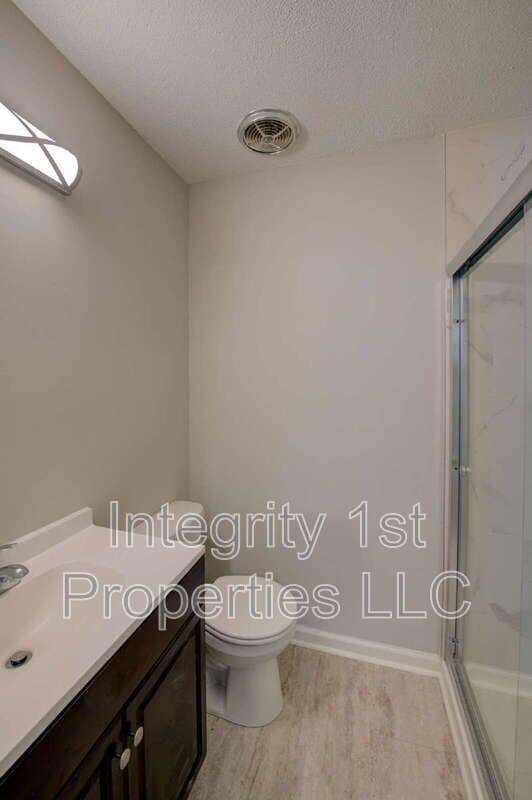 Building Photo - 2114 Swift St