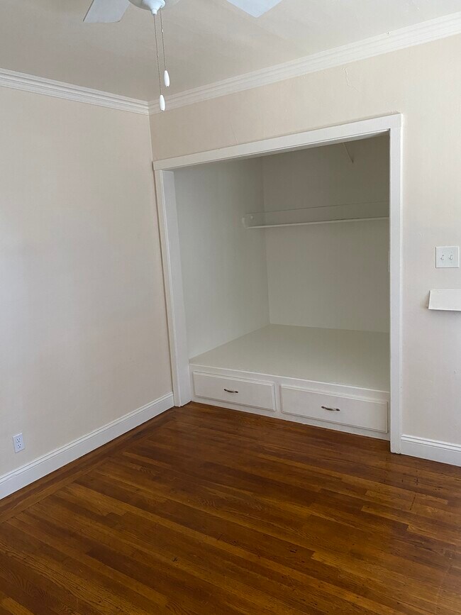 Elevated area for bef - 2701 T St