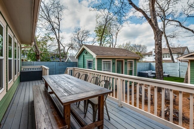 Building Photo - Lower Greenville Craftsman w/ Guest House
