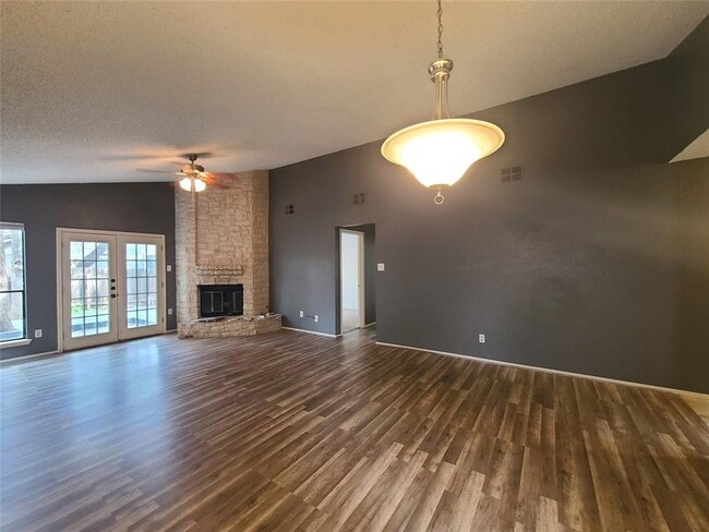 Building Photo - 2812 Goldbridge Dr