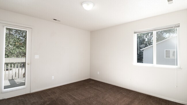 Building Photo - Stephen-2139