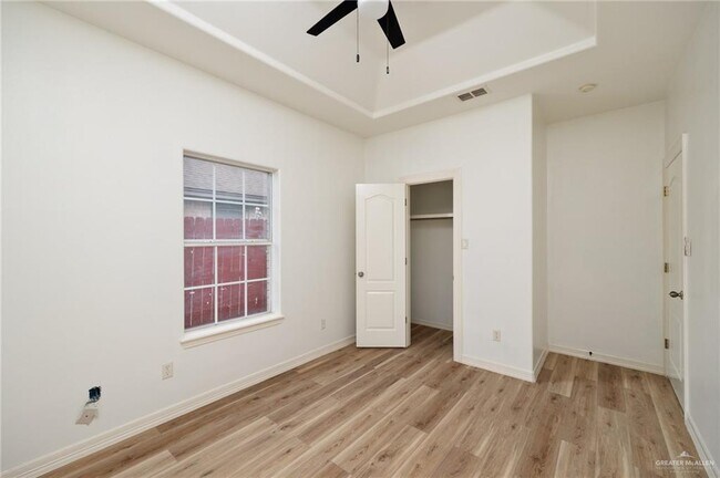 Building Photo - 15 N 24th St