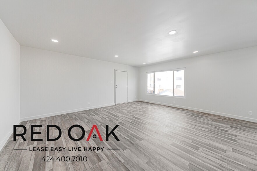 Building Photo - 4240 S Centinela Ave
