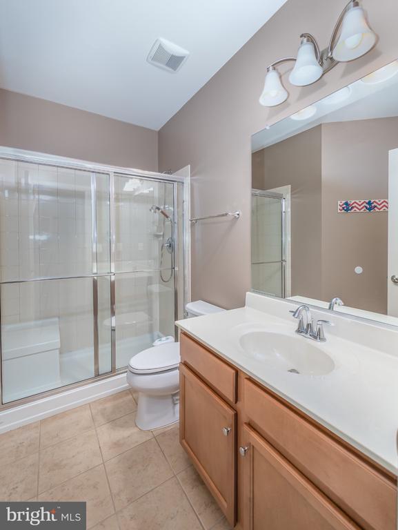 Building Photo - 24925 Quimby Oaks Pl