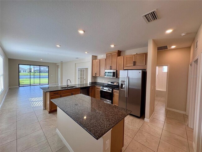 Building Photo - 16439 Paynes Ml Dr