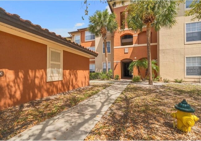 Primary Photo - 5572 Metrowest Blvd