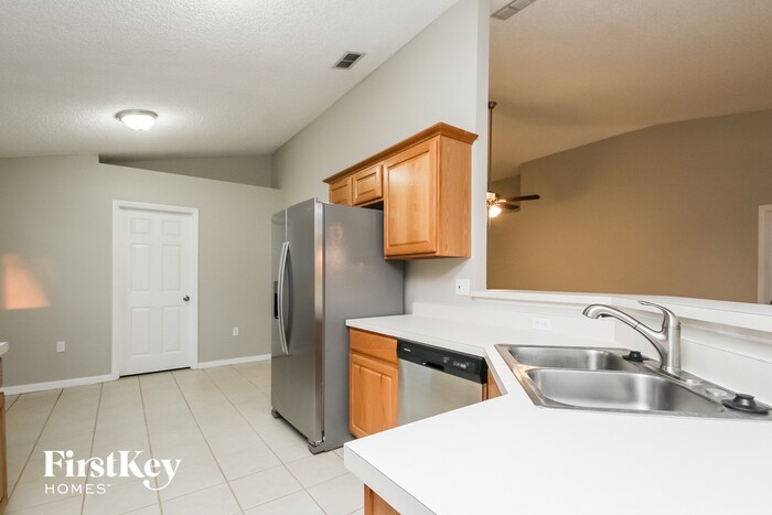 Building Photo - 1310 Berryhill Dr