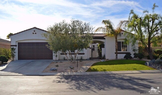 Building Photo - Villa de Gallego - Furnished Rental