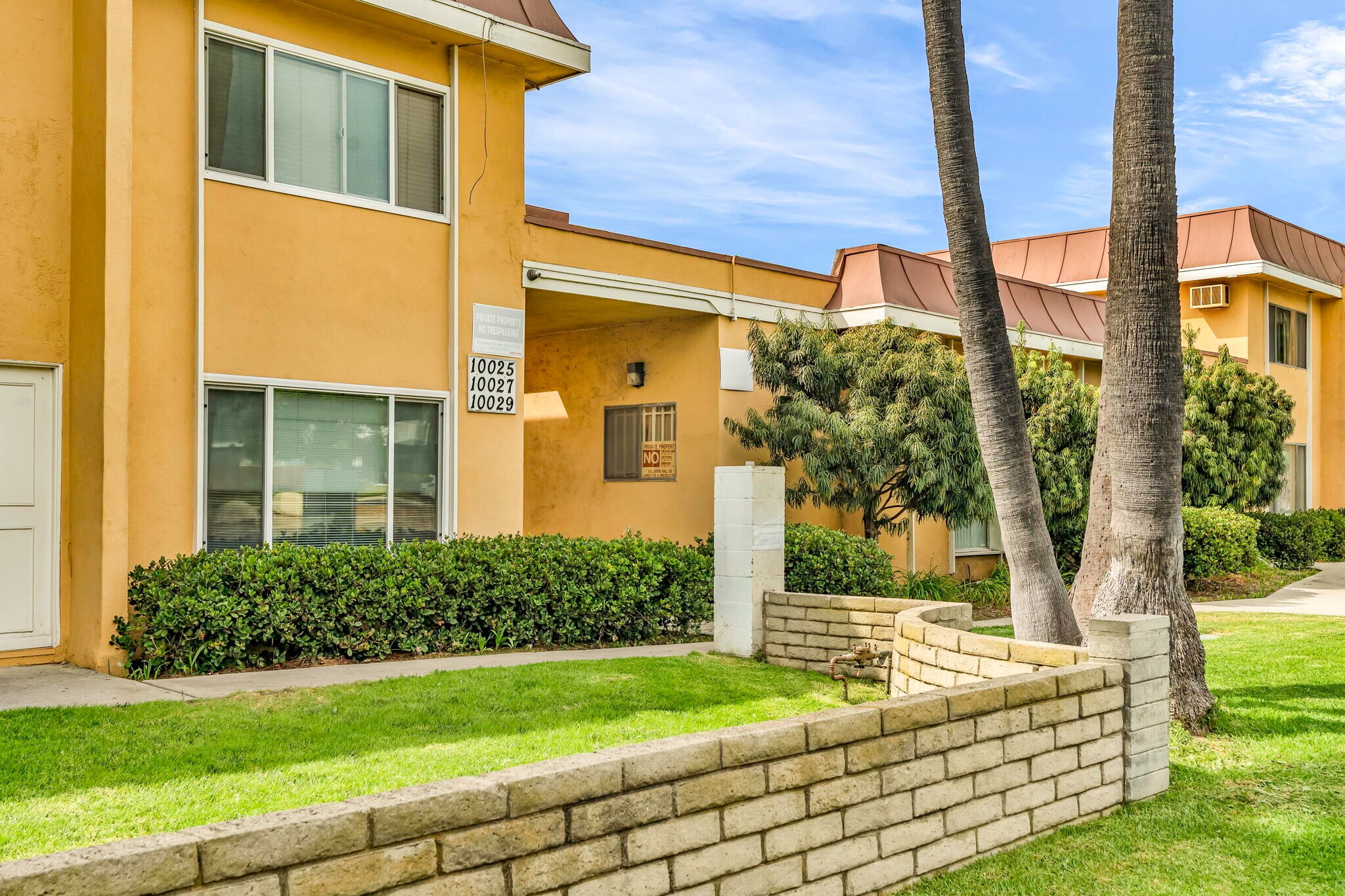 Building Photo - 10023 Sepulveda Blvd