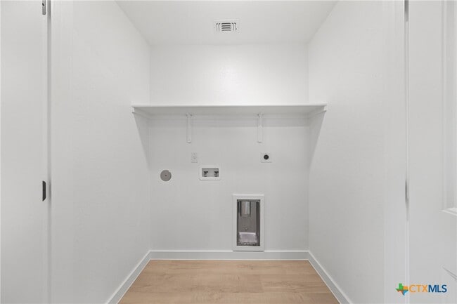 Building Photo - 1204 Martin Luther King Jr Ln