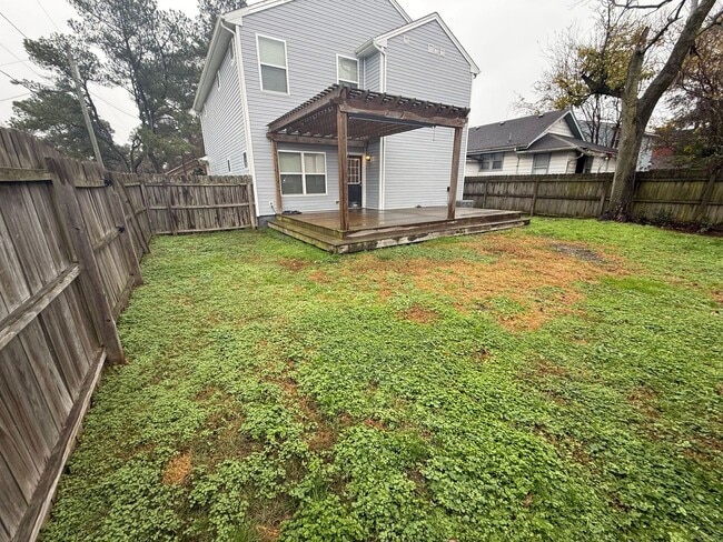 Building Photo - Stunning Move-In Ready 4BR Corner Home "ASK ABOUT OUR ZERO DEPOSIT"