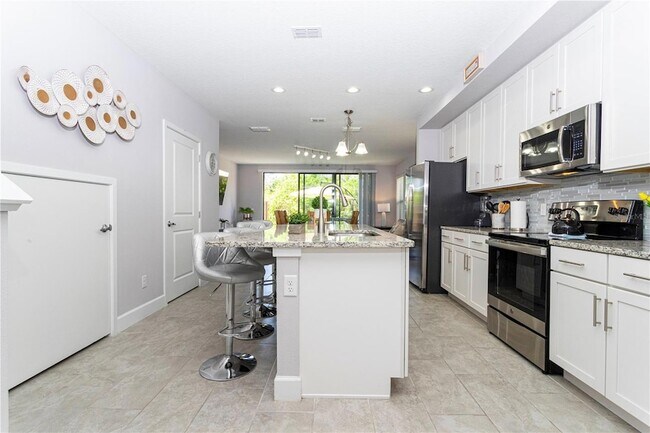 Building Photo - 4708 Terra Esmeralda Dr