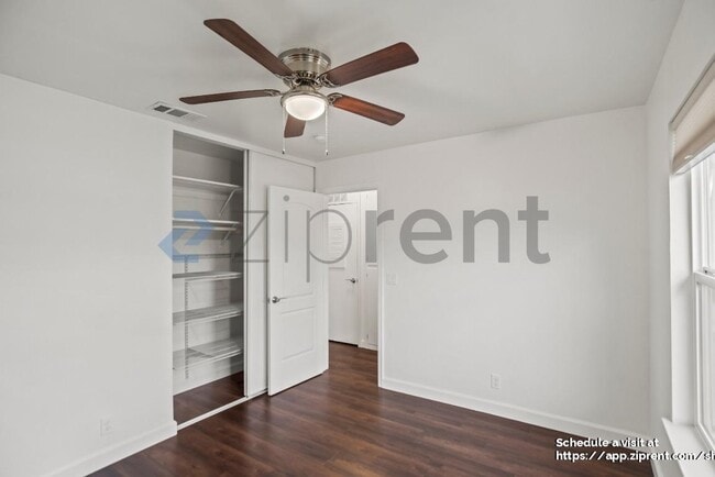 Building Photo - 10173 Santa Clara Ave