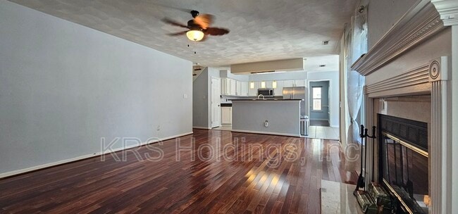 Building Photo - 25 Gallaer Ct