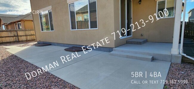 Building Photo - Single Family with Chef Kitchen