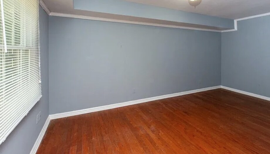 Building Photo - 4704 Lawndale Dr