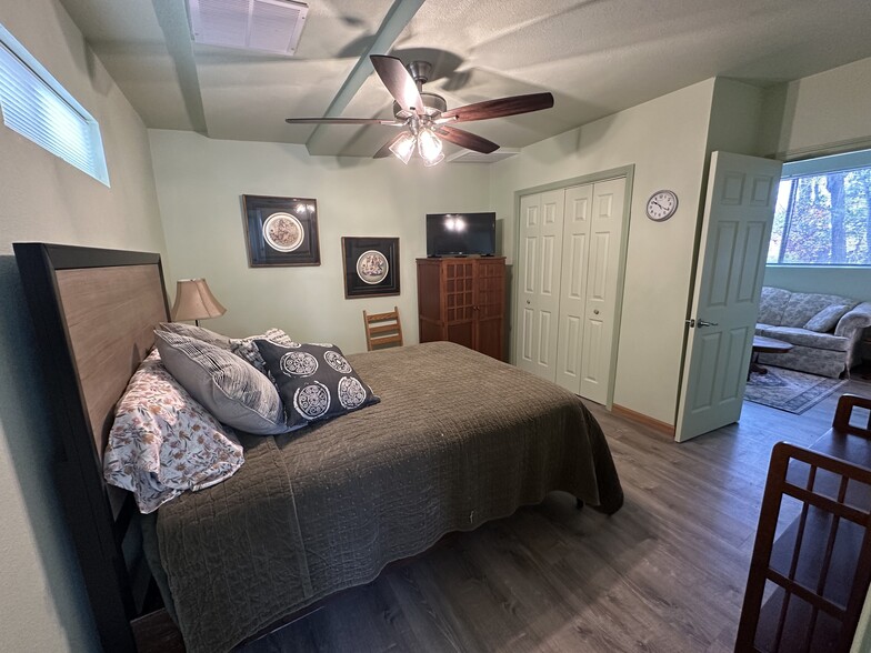 Bedroom and large closet - 400 Main St