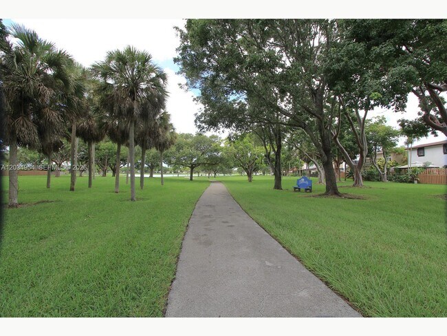 Building Photo - 14740 SW 108th Terrace